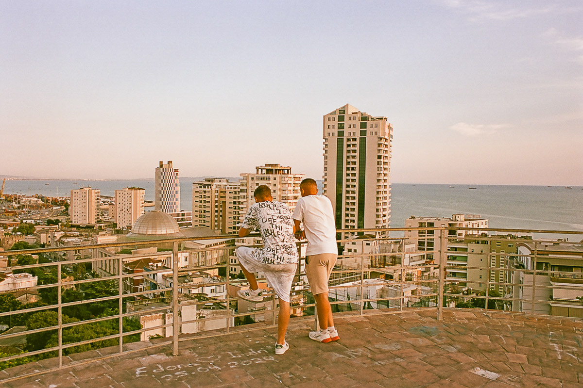 Durr&euml;s